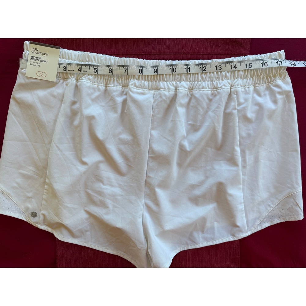CALIA Womens Mid-Rise Infinity Run Short 3 Inch Pure White Large NWT